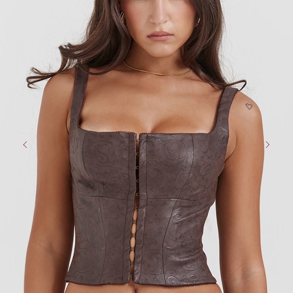 House of CB Brown Embossed Tank Top - Picture 1 of 4
